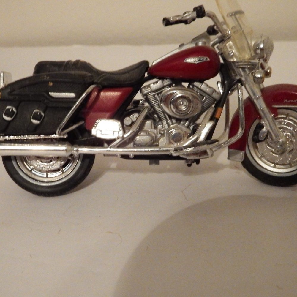 Motorcycle decor- 4 totally different items for the motorcycle fan - Picture 10 of 13